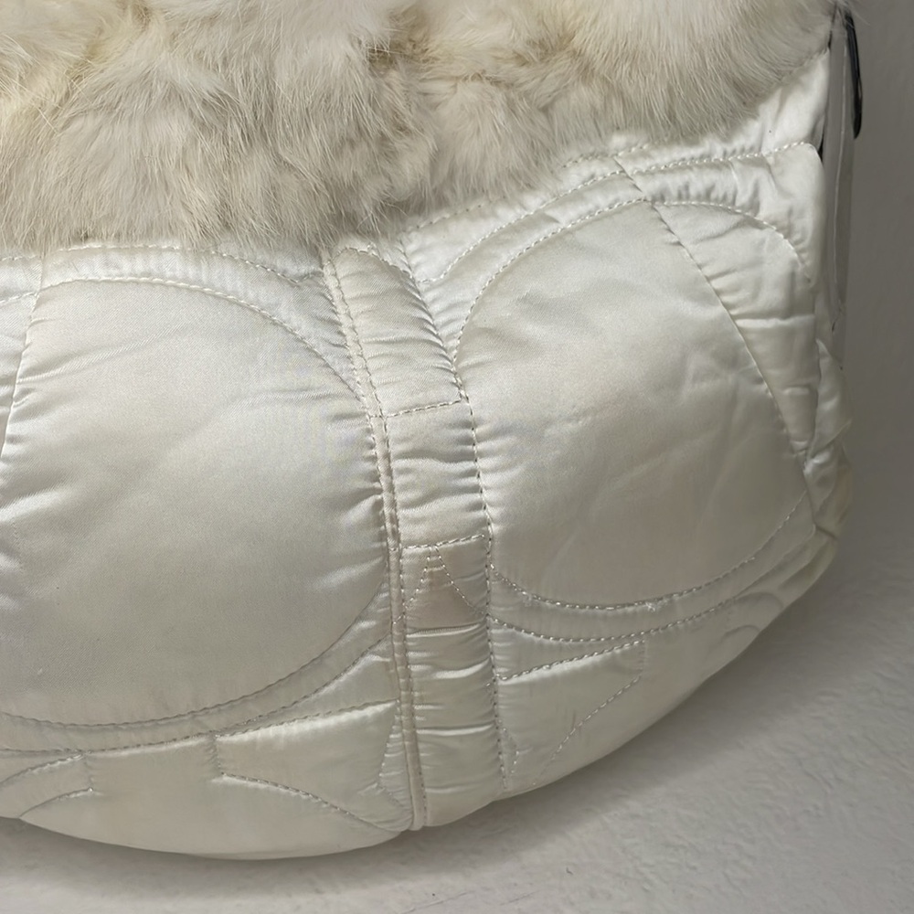 Vintage Y2K Coach Ivory Real Rabbit Fur-Trimmed Hobo Shoulder Bag - Picture 4 of 16